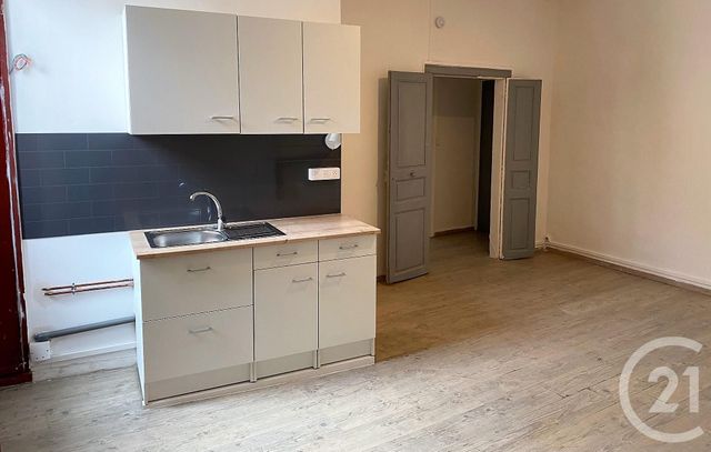 Appartement F2 à louer - 2 pièces - 42.4 m2 - QUISSAC - 30 - LANGUEDOC-ROUSSILLON - Century 21 Jcd Immobilier