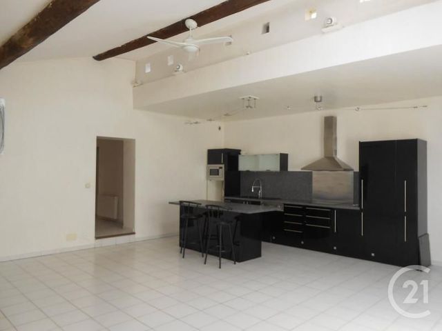 Appartement F3 à louer - 3 pièces - 92.65 m2 - SOMMIERES - 30 - LANGUEDOC-ROUSSILLON - Century 21 Jcd Immobilier