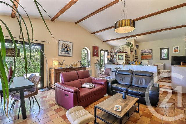 maison à vendre - 5 pièces - 137.7 m2 - SOMMIERES - 30 - LANGUEDOC-ROUSSILLON - Century 21 Jcd Immobilier