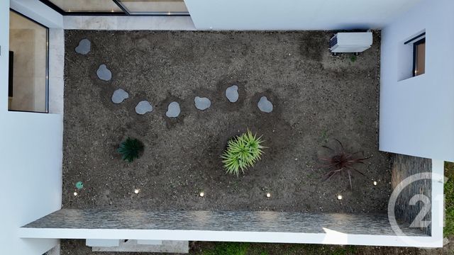 Afficher la photo en grand maison à vendre - 6 pièces - 210.0 m2 - SOMMIERES - 30 - LANGUEDOC-ROUSSILLON - Century 21 Jcd Immobilier