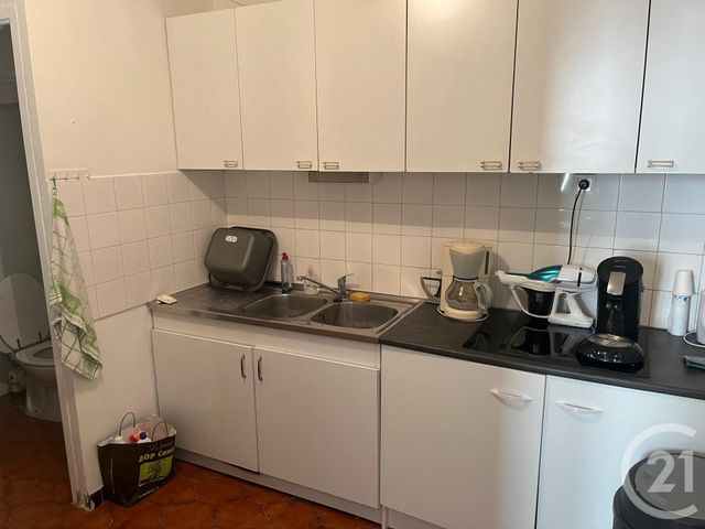 Appartement Local à louer - 2 pièces - 54.0 m2 - SOMMIERES - 30 - LANGUEDOC-ROUSSILLON - Century 21 Jcd Immobilier