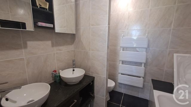 maison à vendre - 5 pièces - 180.0 m2 - MONTMIRAT - 30 - LANGUEDOC-ROUSSILLON - Century 21 Jcd Immobilier