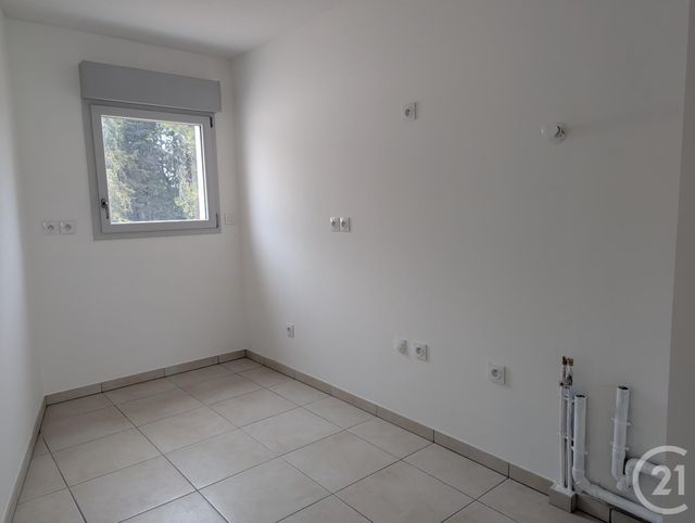 Appartement F4 à vendre - 5 pièces - 86.0 m2 - MARSILLARGUES - 34 - LANGUEDOC-ROUSSILLON - Century 21 Jcd Immobilier
