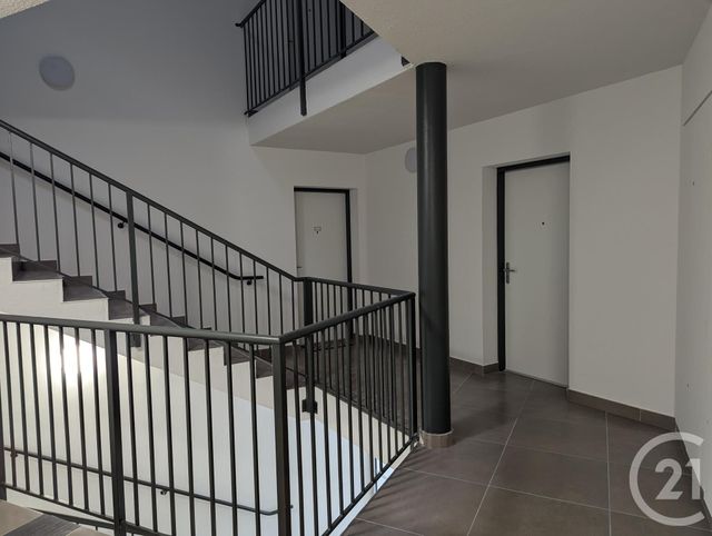 Appartement F4 à vendre - 5 pièces - 86.0 m2 - MARSILLARGUES - 34 - LANGUEDOC-ROUSSILLON - Century 21 Jcd Immobilier