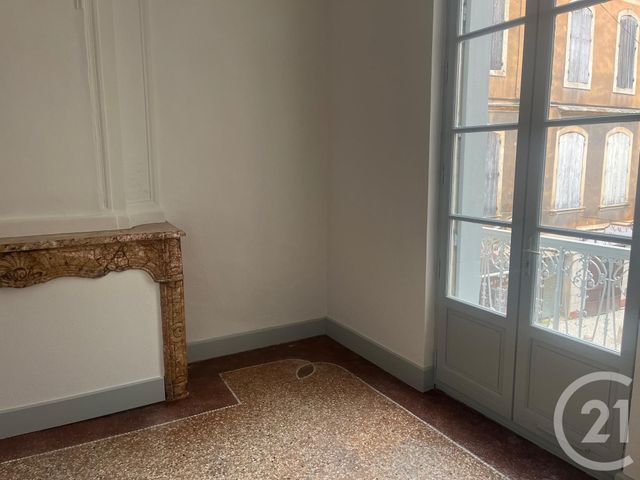 Appartement F2 à louer - 2 pièces - 43.0 m2 - SOMMIERES - 30 - LANGUEDOC-ROUSSILLON - Century 21 Jcd Immobilier