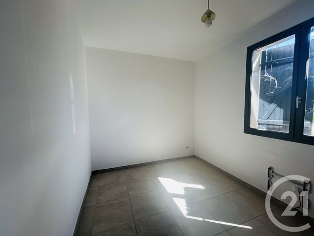 Afficher la photo en grand maison à vendre - 7 pièces - 134.0 m2 - CALVISSON - 30 - LANGUEDOC-ROUSSILLON - Century 21 Jcd Immobilier