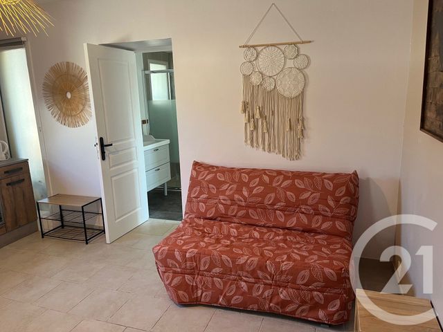 Appartement F2 à louer - 2 pièces - 29.28 m2 - CANNES ET CLAIRAN - 30 - LANGUEDOC-ROUSSILLON - Century 21 Jcd Immobilier