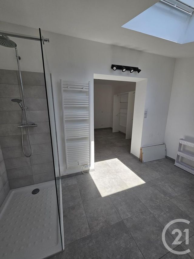 Afficher la photo en grand maison à louer - 3 pièces - 106.25 m2 - SOUVIGNARGUES - 30 - LANGUEDOC-ROUSSILLON - Century 21 Jcd Immobilier