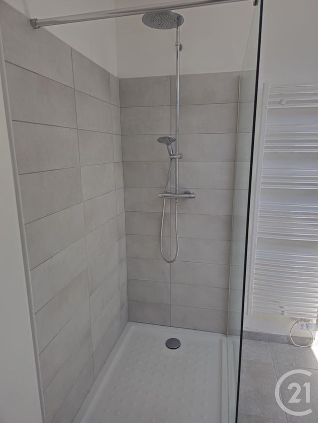 Afficher la photo en grand maison à louer - 3 pièces - 106.25 m2 - SOUVIGNARGUES - 30 - LANGUEDOC-ROUSSILLON - Century 21 Jcd Immobilier