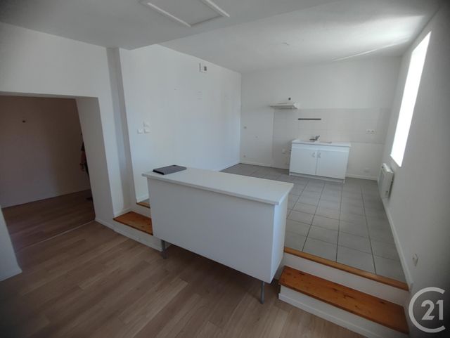 maison à louer - 4 pièces - 81.42 m2 - MONTPEZAT - 30 - LANGUEDOC-ROUSSILLON - Century 21 Jcd Immobilier