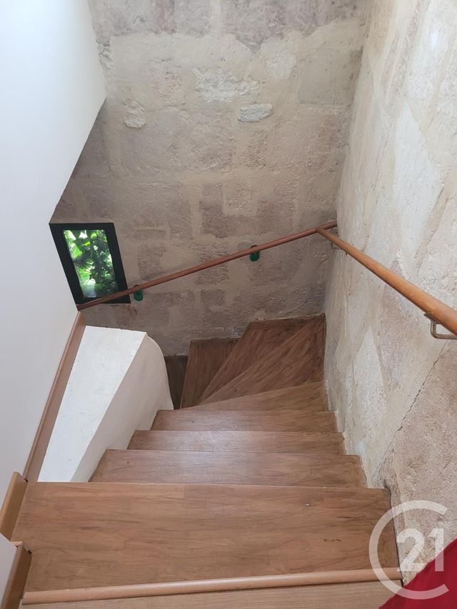 Appartement F3 à louer - 3 pièces - 68.02 m2 - SOMMIERES - 30 - LANGUEDOC-ROUSSILLON - Century 21 Jcd Immobilier