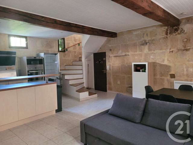 Appartement F3 à louer - 3 pièces - 68.02 m2 - SOMMIERES - 30 - LANGUEDOC-ROUSSILLON - Century 21 Jcd Immobilier