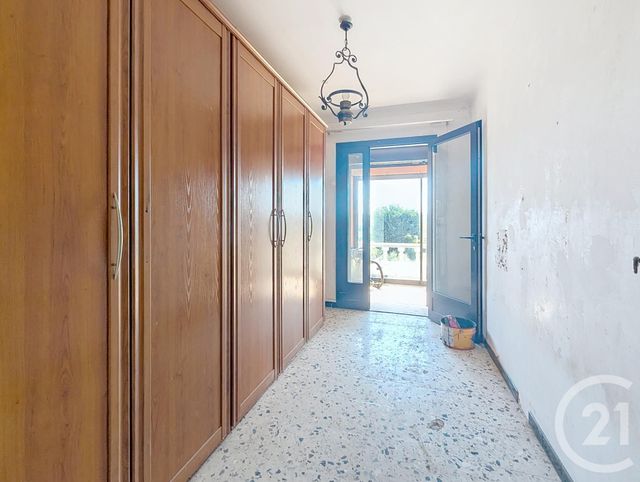 Appartement F7 à vendre - 7 pièces - 214.8 m2 - SOMMIERES - 30 - LANGUEDOC-ROUSSILLON - Century 21 Jcd Immobilier