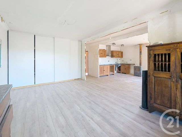 Appartement F7 à vendre - 7 pièces - 214.8 m2 - SOMMIERES - 30 - LANGUEDOC-ROUSSILLON - Century 21 Jcd Immobilier