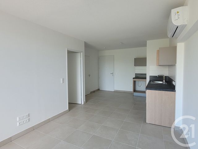 Appartement F2 à louer - 2 pièces - 38.34 m2 - LANGLADE - 30 - LANGUEDOC-ROUSSILLON - Century 21 Jcd Immobilier