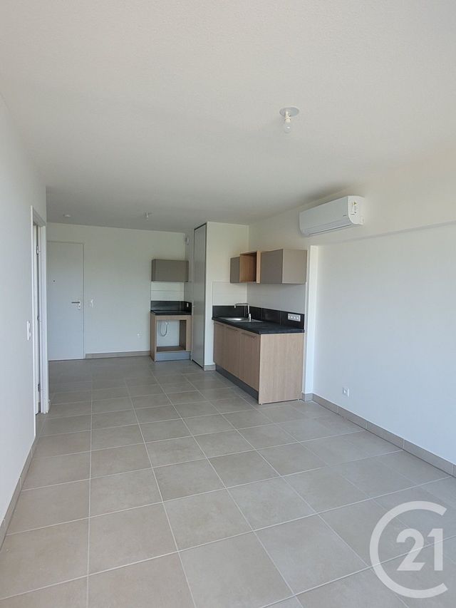 Appartement F2 à louer - 2 pièces - 38.34 m2 - LANGLADE - 30 - LANGUEDOC-ROUSSILLON - Century 21 Jcd Immobilier