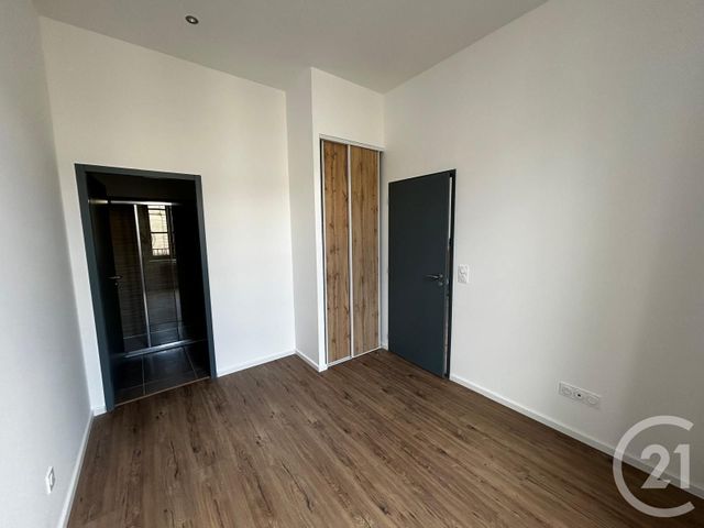 Appartement F2 à louer - 2 pièces - 39.16 m2 - SOMMIERES - 30 - LANGUEDOC-ROUSSILLON - Century 21 Jcd Immobilier