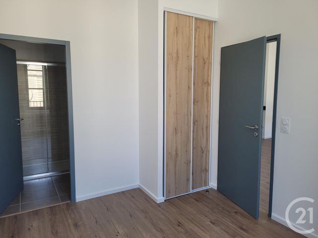 Appartement F2 à louer - 2 pièces - 39.16 m2 - SOMMIERES - 30 - LANGUEDOC-ROUSSILLON - Century 21 Jcd Immobilier