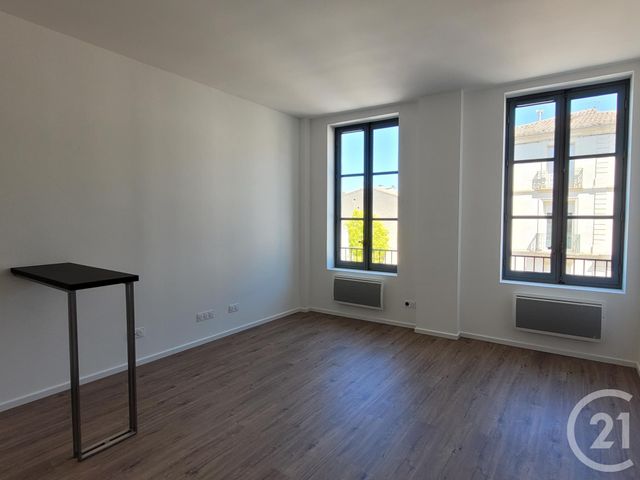 Appartement F2 à louer - 2 pièces - 39.16 m2 - SOMMIERES - 30 - LANGUEDOC-ROUSSILLON - Century 21 Jcd Immobilier