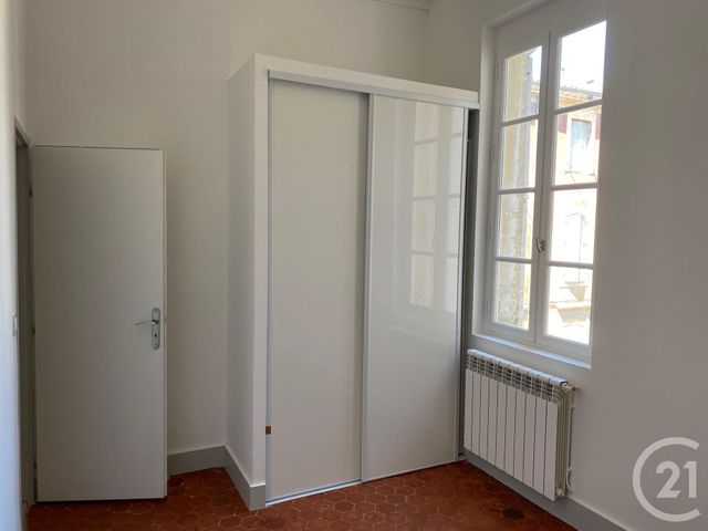 Appartement F3 à louer - 3 pièces - 80.0 m2 - SOMMIERES - 30 - LANGUEDOC-ROUSSILLON - Century 21 Jcd Immobilier