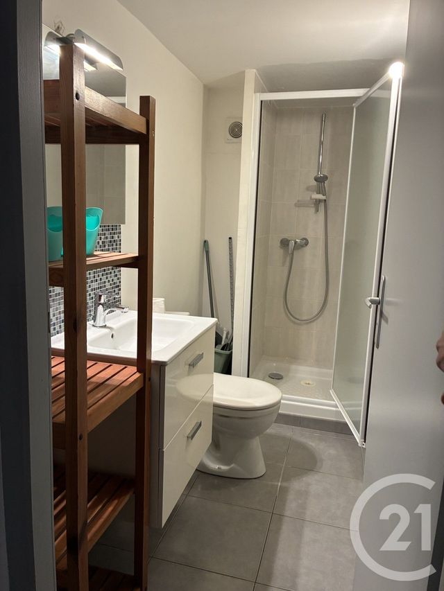 Appartement F3 à louer - 3 pièces - 38.6 m2 - SOMMIERES - 30 - LANGUEDOC-ROUSSILLON - Century 21 Jcd Immobilier