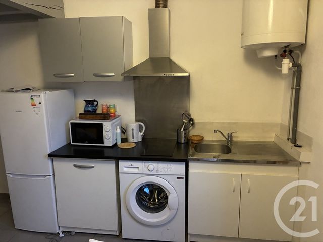 Appartement F3 à louer - 3 pièces - 38.6 m2 - SOMMIERES - 30 - LANGUEDOC-ROUSSILLON - Century 21 Jcd Immobilier