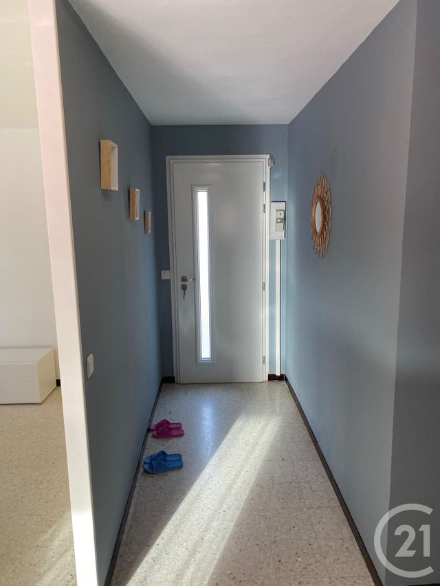 maison à louer - 3 pièces - 75.0 m2 - ST CHRISTOL - 34 - LANGUEDOC-ROUSSILLON - Century 21 Jcd Immobilier