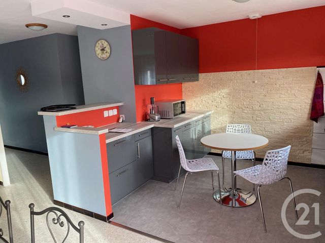 maison à louer - 3 pièces - 75.0 m2 - ST CHRISTOL - 34 - LANGUEDOC-ROUSSILLON - Century 21 Jcd Immobilier