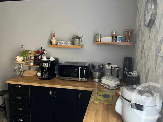 Appartement F3 à louer - 3 pièces - 63.69 m2 - SOMMIERES - 30 - LANGUEDOC-ROUSSILLON - Century 21 Jcd Immobilier