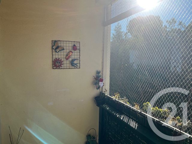 Appartement F3 à louer - 3 pièces - 63.69 m2 - SOMMIERES - 30 - LANGUEDOC-ROUSSILLON - Century 21 Jcd Immobilier