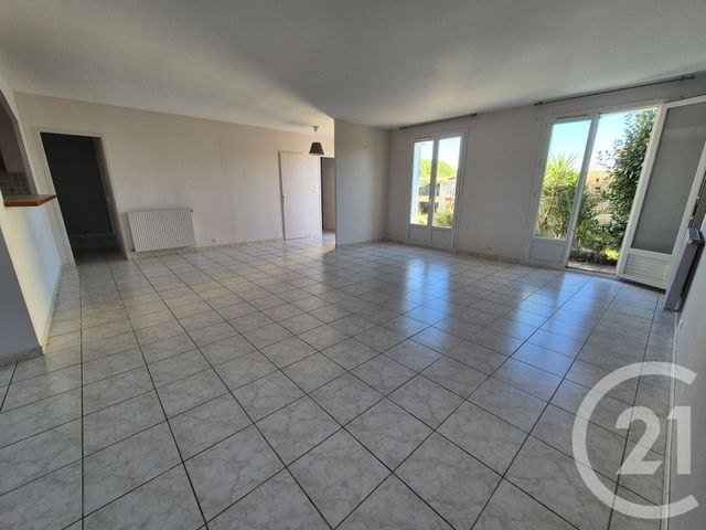 maison à vendre - 4 pièces - 120.0 m2 - CAISSARGUES - 30 - LANGUEDOC-ROUSSILLON - Century 21 Jcd Immobilier