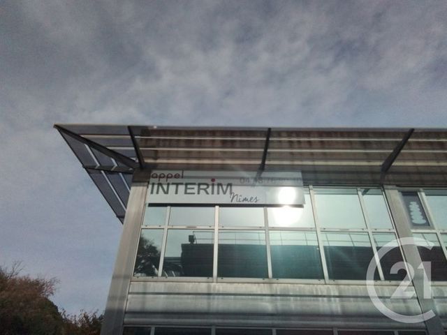 Appartement Local à louer - 1 pièce - 30.0 m2 - NIMES - 30 - LANGUEDOC-ROUSSILLON - Century 21 Jcd Immobilier