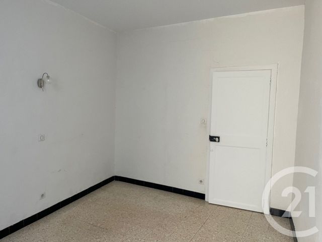 Appartement F2 bis à louer - 3 pièces - 53.2 m2 - SOMMIERES - 30 - LANGUEDOC-ROUSSILLON - Century 21 Jcd Immobilier