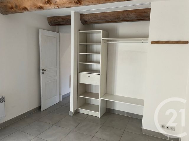 Appartement F3 à louer - 3 pièces - 75.98 m2 - VILLEVIEILLE - 30 - LANGUEDOC-ROUSSILLON - Century 21 Jcd Immobilier