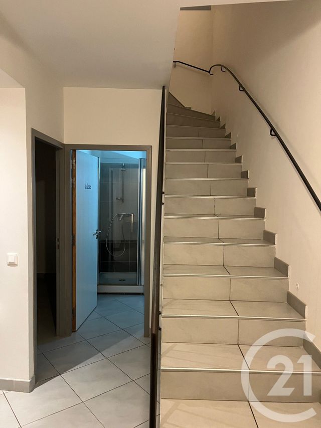 maison à louer - 3 pièces - 67.84 m2 - ST MAMERT DU GARD - 30 - LANGUEDOC-ROUSSILLON - Century 21 Jcd Immobilier