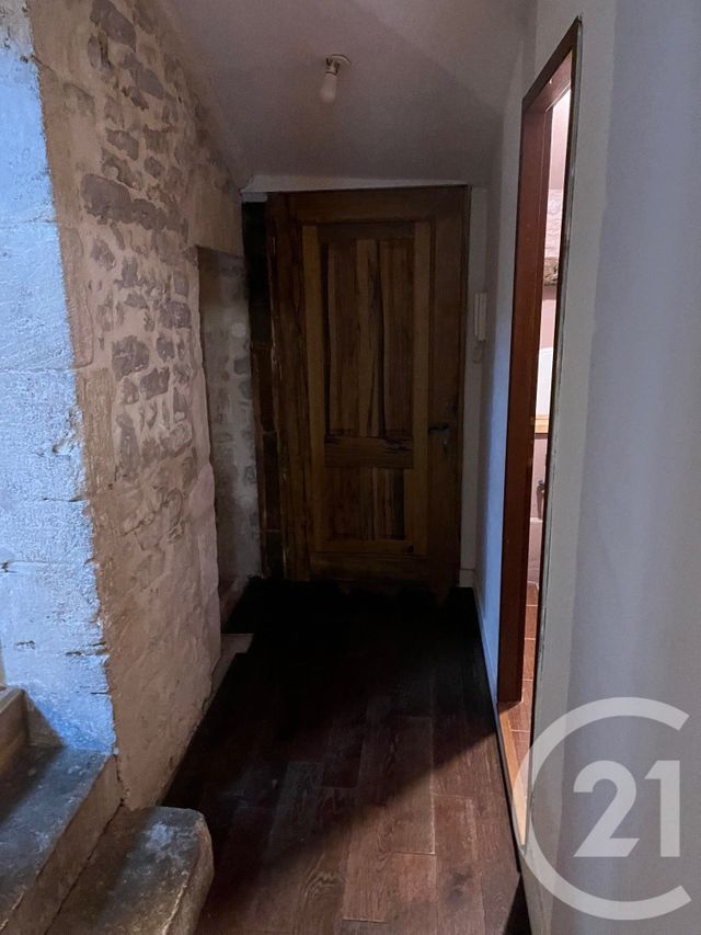 Appartement F2 à louer - 2 pièces - 63.72 m2 - LUNEL - 34 - LANGUEDOC-ROUSSILLON - Century 21 Jcd Immobilier
