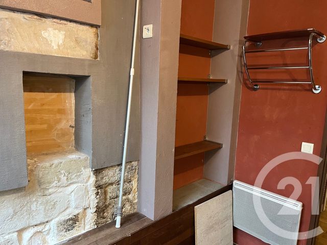 Appartement F2 à louer - 2 pièces - 63.72 m2 - LUNEL - 34 - LANGUEDOC-ROUSSILLON - Century 21 Jcd Immobilier