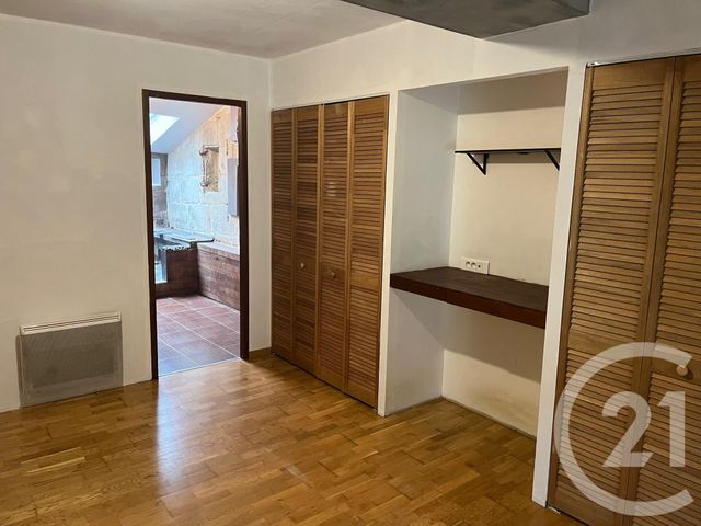 Appartement F2 à louer - 2 pièces - 63.72 m2 - LUNEL - 34 - LANGUEDOC-ROUSSILLON - Century 21 Jcd Immobilier