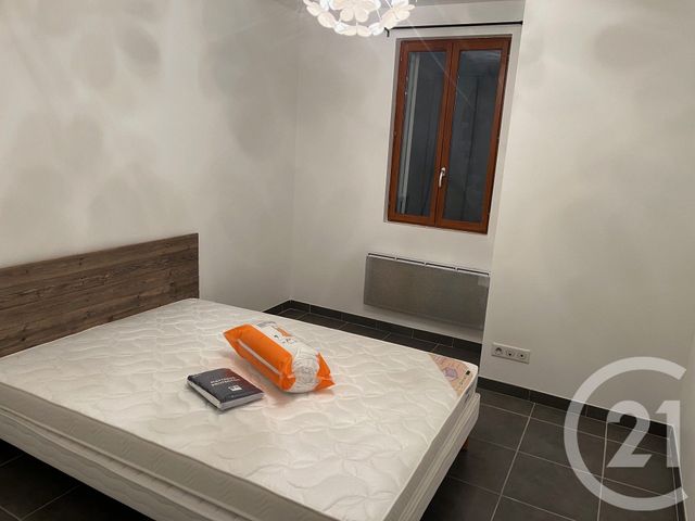 Appartement F3 à louer - 3 pièces - 72.15 m2 - SOMMIERES - 30 - LANGUEDOC-ROUSSILLON - Century 21 Jcd Immobilier