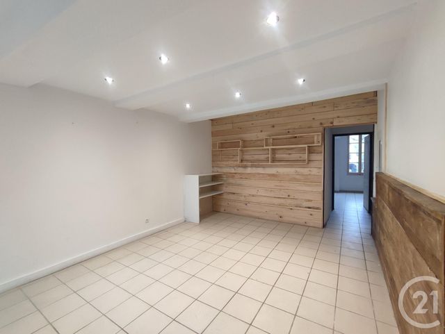divers à louer - 47.0 m2 - SOMMIERES - 30 - LANGUEDOC-ROUSSILLON - Century 21 Jcd Immobilier