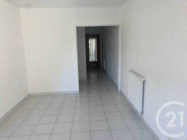 Appartement F2 à louer - 2 pièces - 45.9 m2 - NIMES - 30 - LANGUEDOC-ROUSSILLON - Century 21 Jcd Immobilier