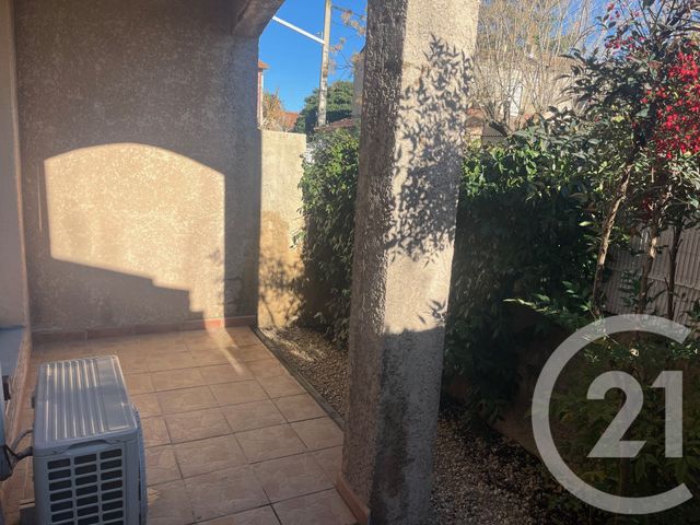 Appartement F2 à louer - 2 pièces - 45.9 m2 - NIMES - 30 - LANGUEDOC-ROUSSILLON - Century 21 Jcd Immobilier