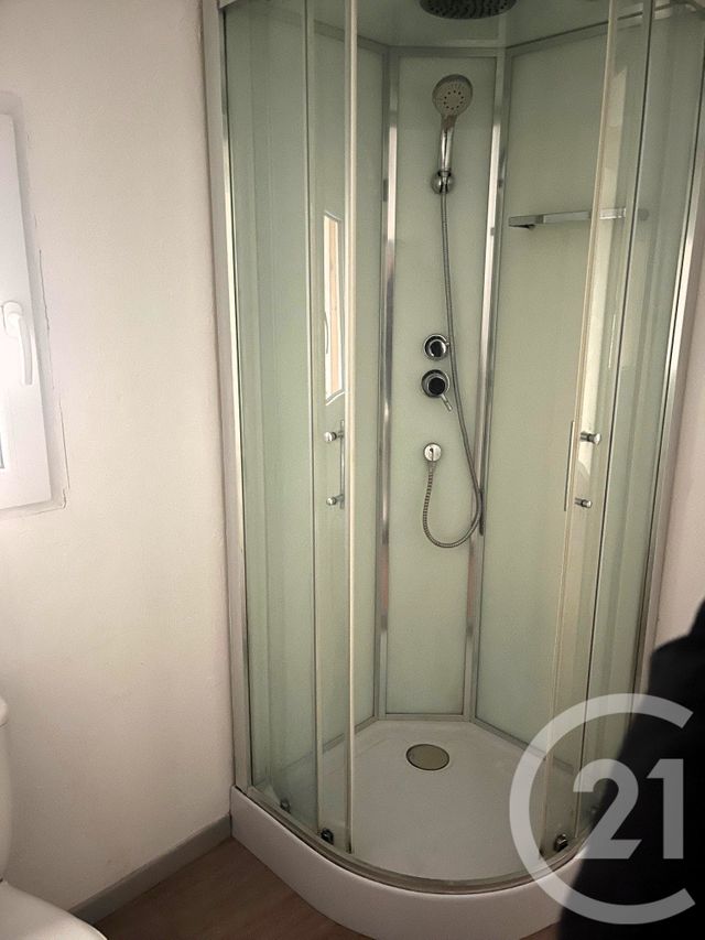 Appartement F2 à louer - 2 pièces - 42.17 m2 - SOMMIERES - 30 - LANGUEDOC-ROUSSILLON - Century 21 Jcd Immobilier