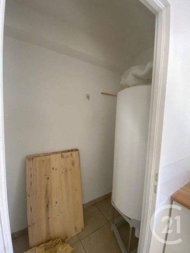 Appartement F4 à louer - 4 pièces - 74.45 m2 - SARDAN - 30 - LANGUEDOC-ROUSSILLON - Century 21 Jcd Immobilier