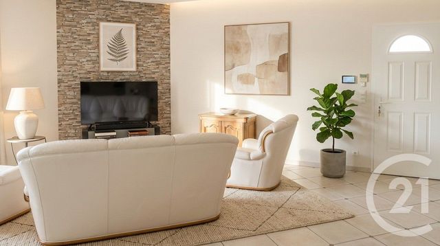 maison à vendre - 5 pièces - 159.89 m2 - SATURARGUES - 34 - LANGUEDOC-ROUSSILLON - Century 21 Jcd Immobilier