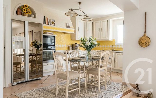 maison à vendre - 5 pièces - 159.89 m2 - SATURARGUES - 34 - LANGUEDOC-ROUSSILLON - Century 21 Jcd Immobilier