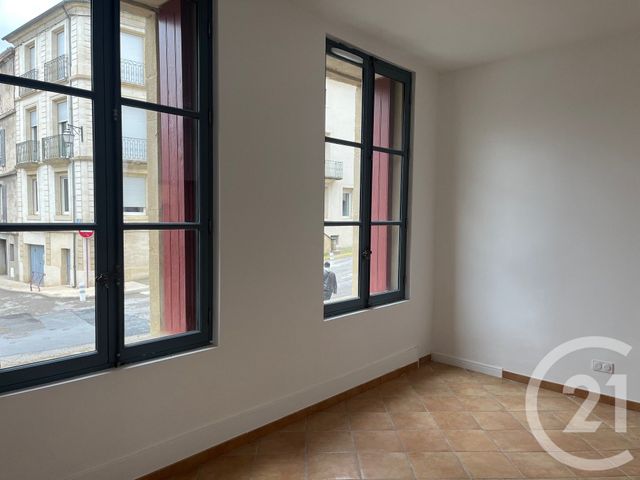 Appartement F3 à louer - 3 pièces - 136.8 m2 - SOMMIERES - 30 - LANGUEDOC-ROUSSILLON - Century 21 Jcd Immobilier