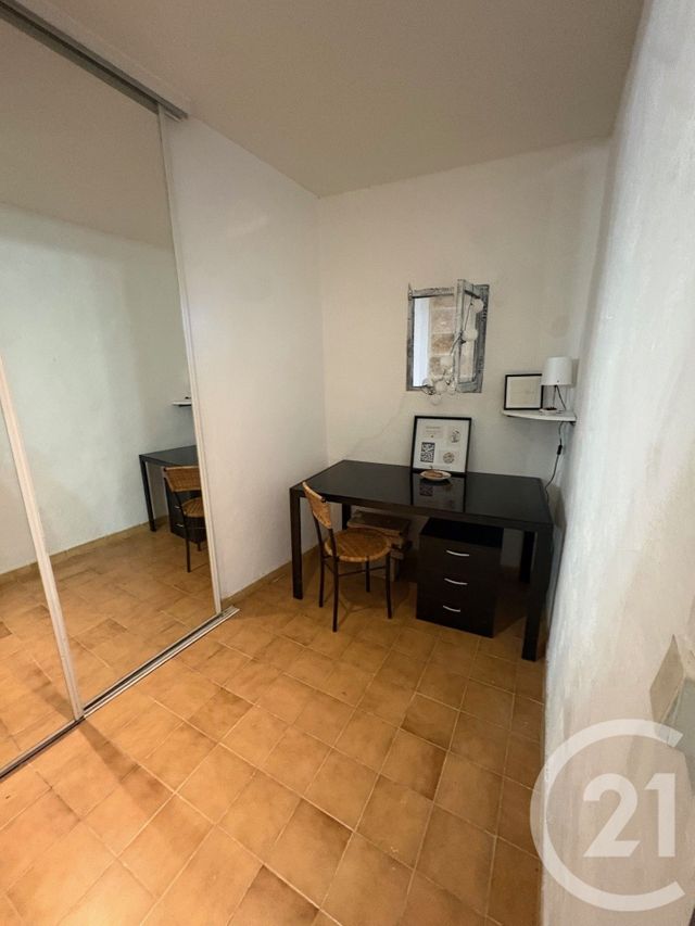 Appartement F3 à louer - 3 pièces - 43.29 m2 - SOMMIERES - 30 - LANGUEDOC-ROUSSILLON - Century 21 Jcd Immobilier
