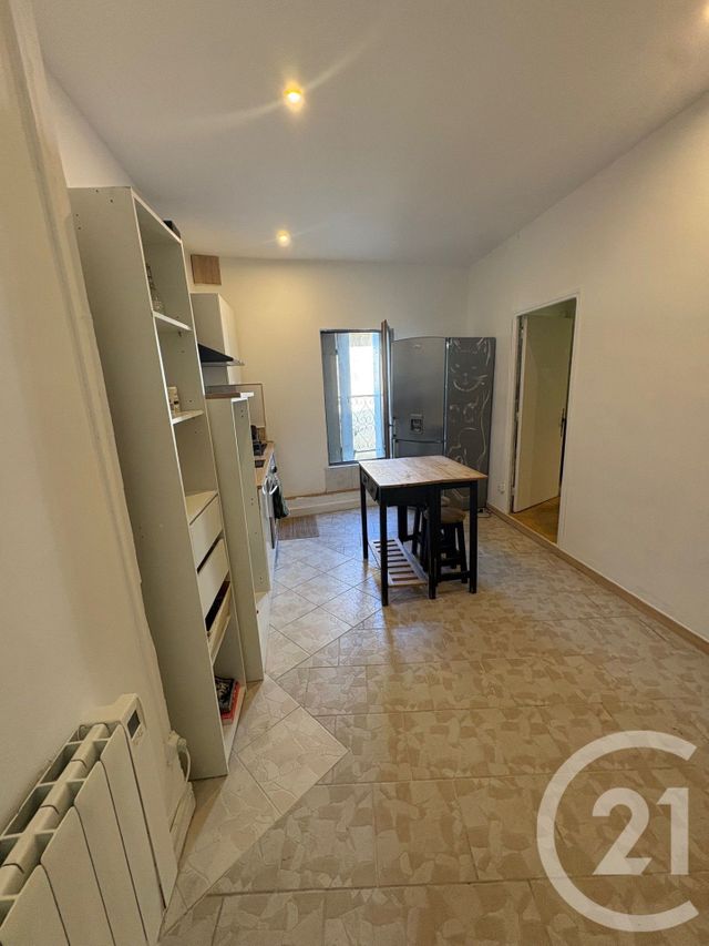 Appartement F3 à louer - 3 pièces - 43.29 m2 - SOMMIERES - 30 - LANGUEDOC-ROUSSILLON - Century 21 Jcd Immobilier