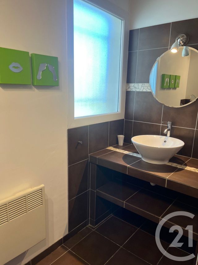 maison à louer - 3 pièces - 61.1 m2 - MONTAUD - 34 - LANGUEDOC-ROUSSILLON - Century 21 Jcd Immobilier